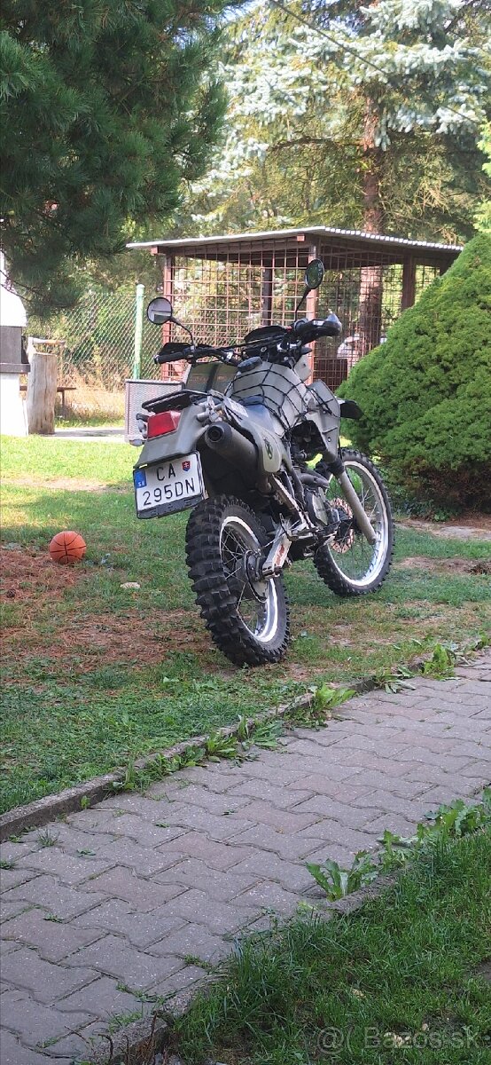 Predám Kawasaki KLR 600 s ŠPZ
