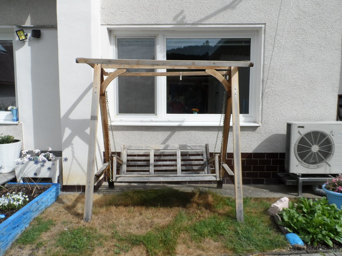 drevená hojdačka - 2