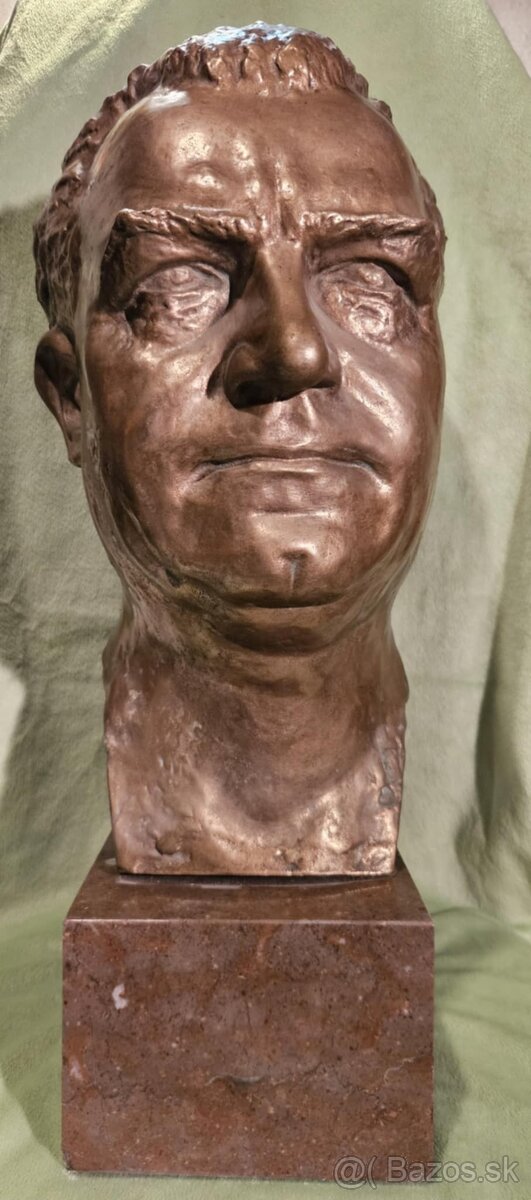 busta Gottwald - bronz - 2