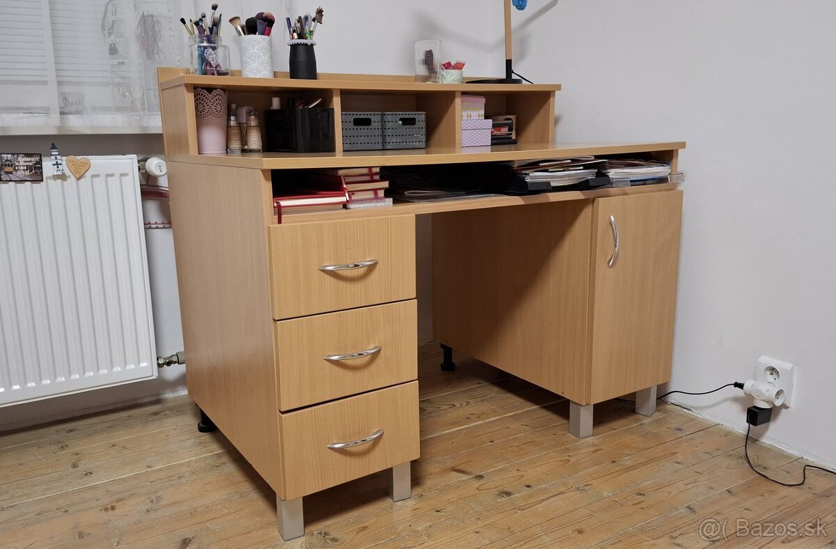Písací stôl - 2
