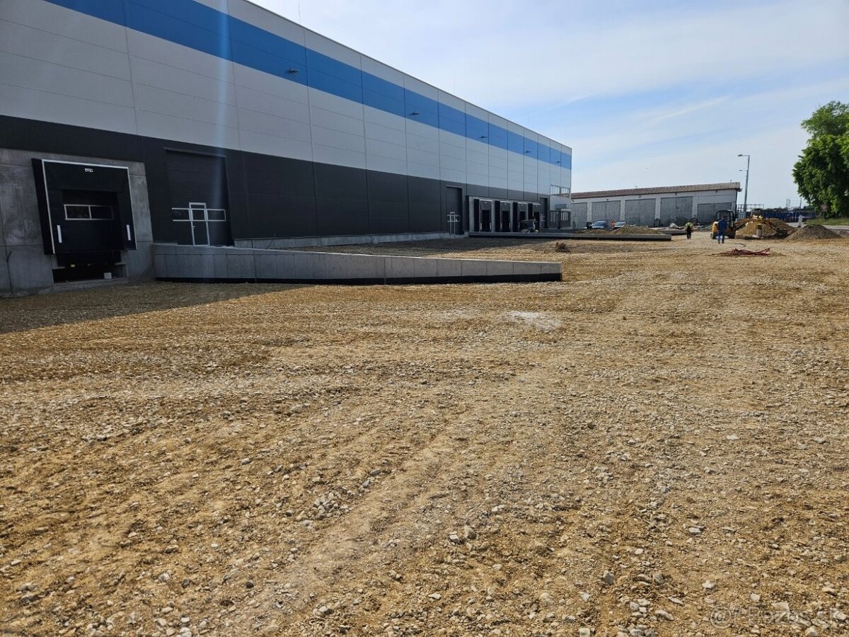 BH REAL ESTATE ponúka na prenájom krásnu novú halu v Senci - 2