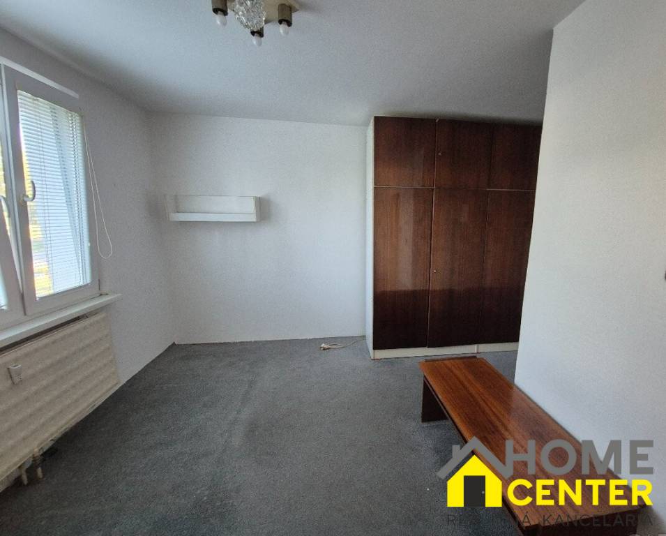 PREDAJ : 1 IZBOVÝ BYT, ul. DRUŽSTEVNÁ, KOMÁRNO - 2