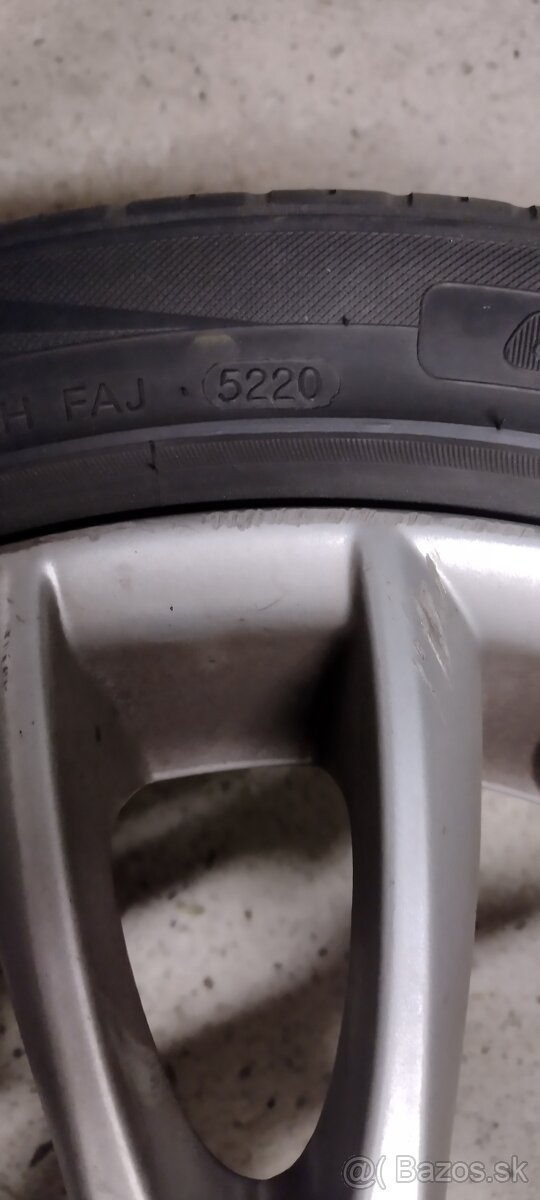 215/55 R17 5x108 stredová diera 65.1 - 2