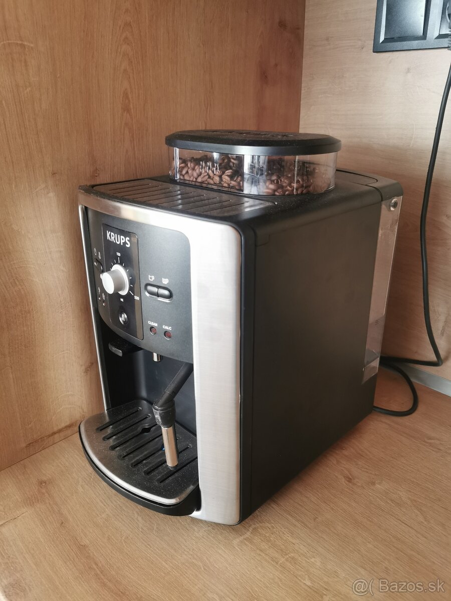 Predam Krups EA8010PE Espresseria Automatic Silver. - 2