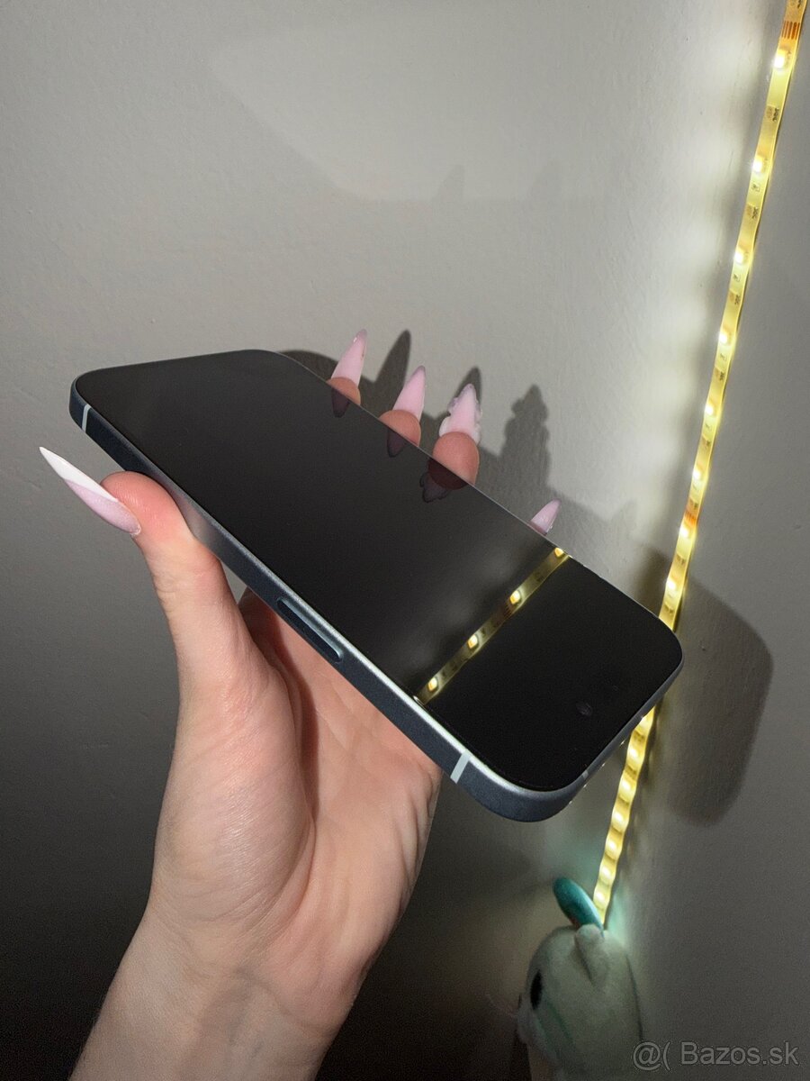 Iphone 15 Light Blue 128gb - 2