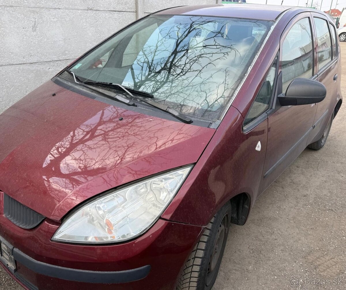 Mitsubushi Colt 1,3i - 2