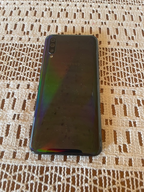 Perfektný Samsung Galaxy A50 - 2