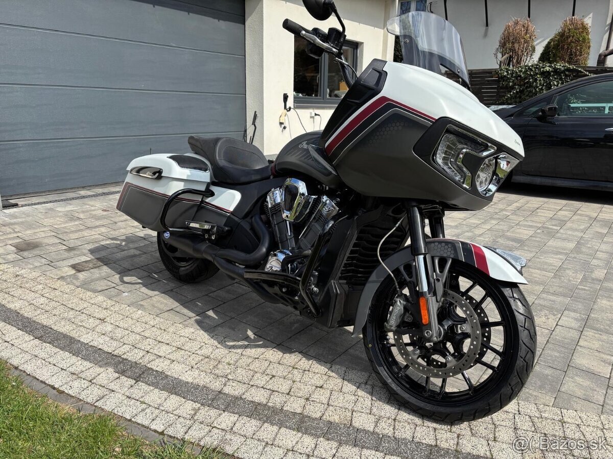 Indián Challenger - 2