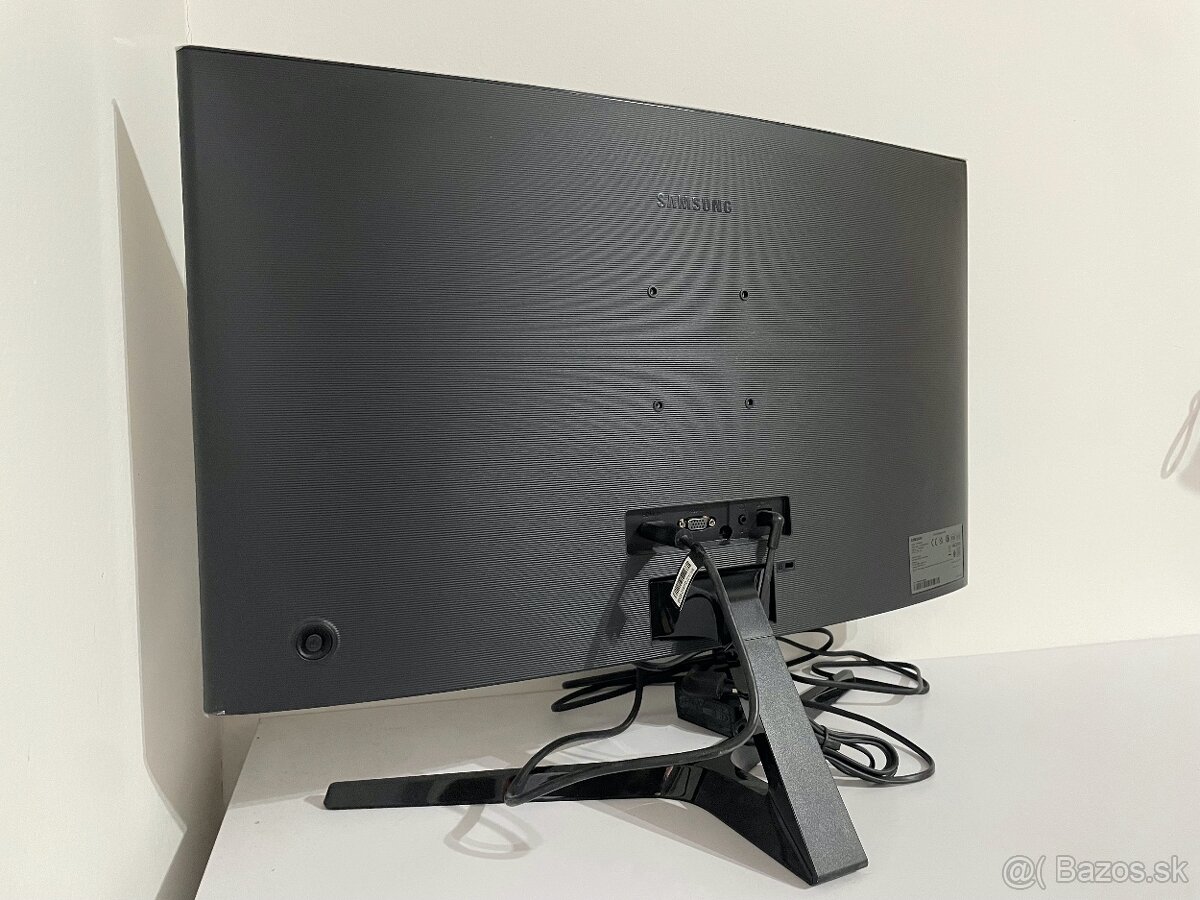 Monitor Samsung C27F396 - 2