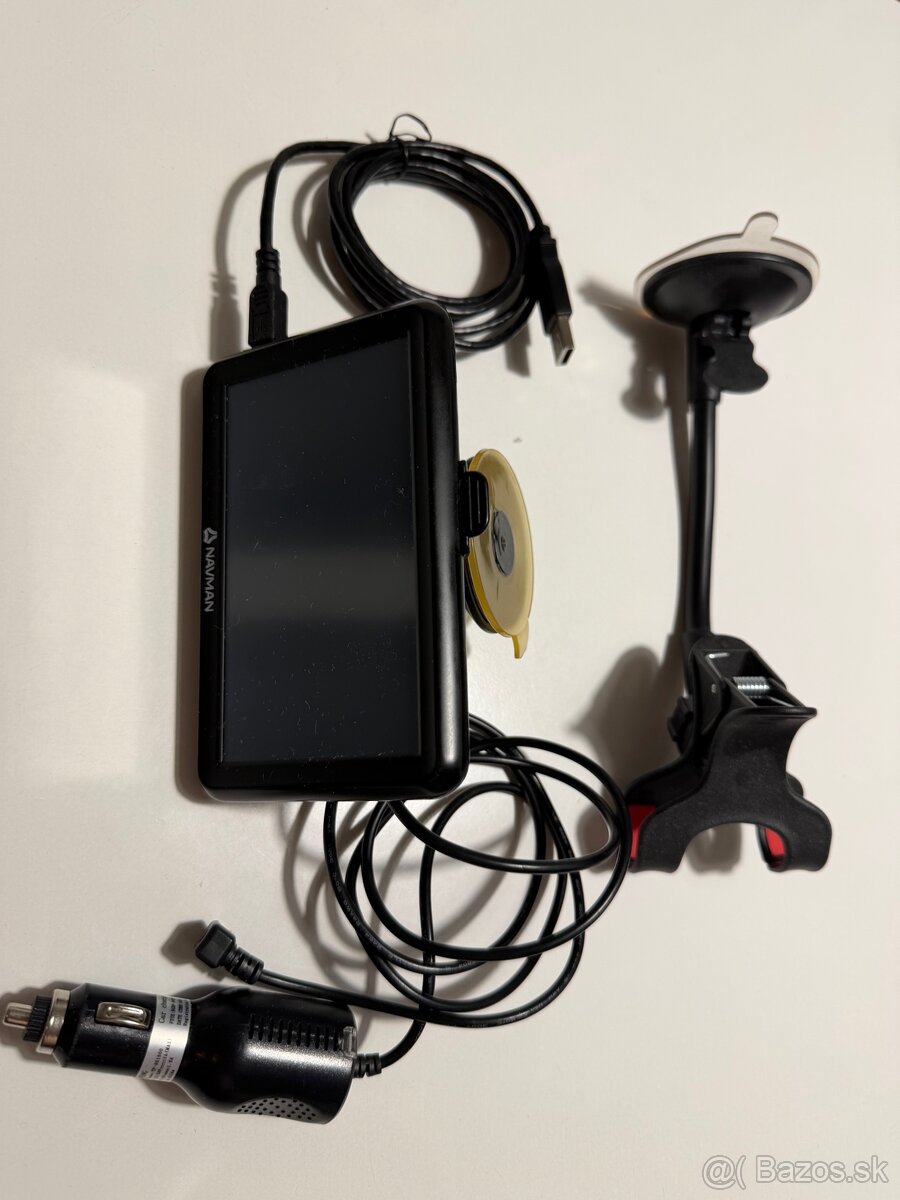 Predam navigaciu Navman - 2