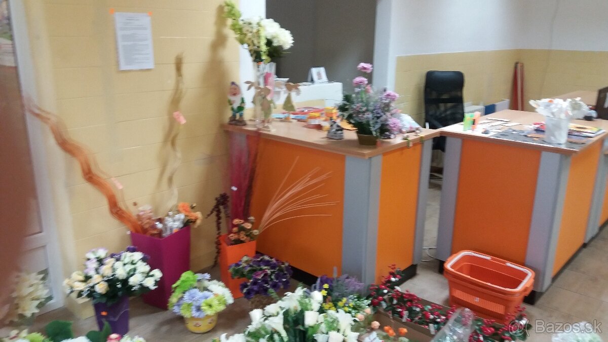 Predám predajný pult, a obchodné regále - 2