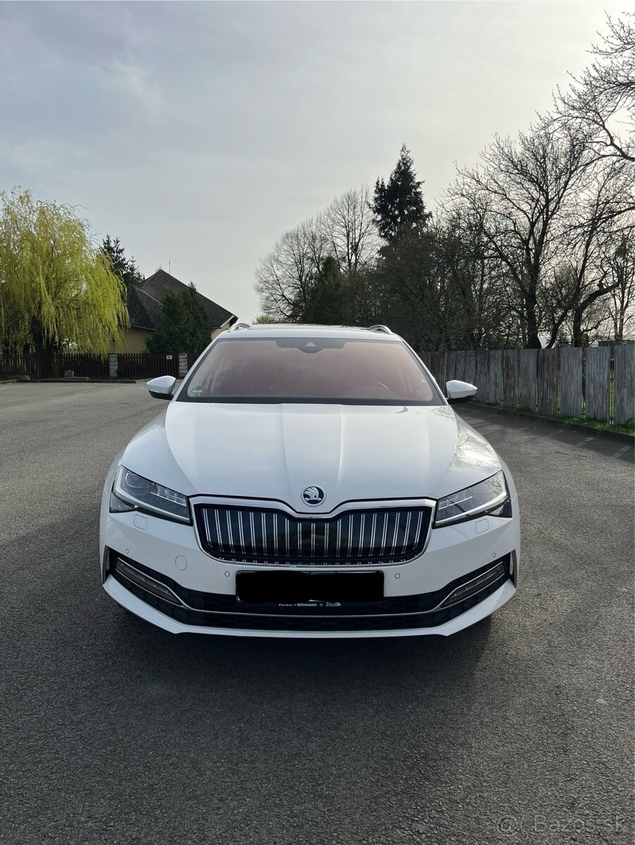 ŠKODA SUPERB L&K iV | PLNÁ VÝBAVA | ODPOČET DPH | 12/2020 - 2