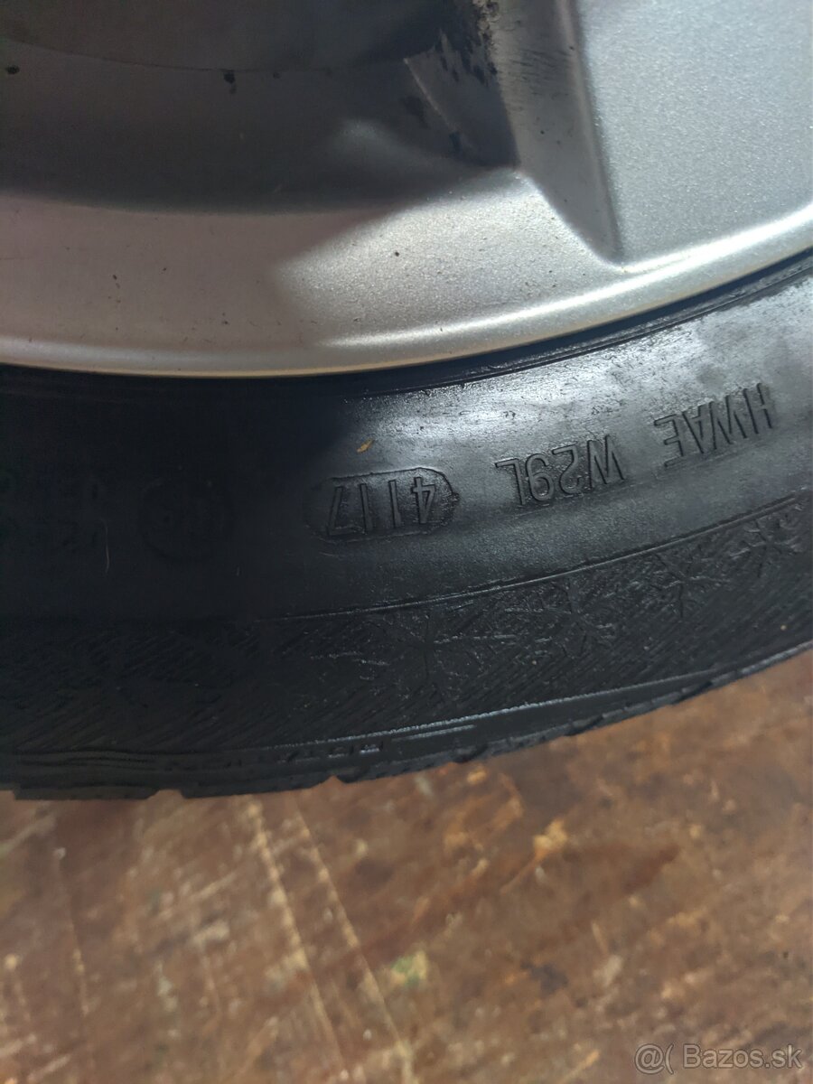 Zimne Barum 195/65/r15 na diskoch - 2