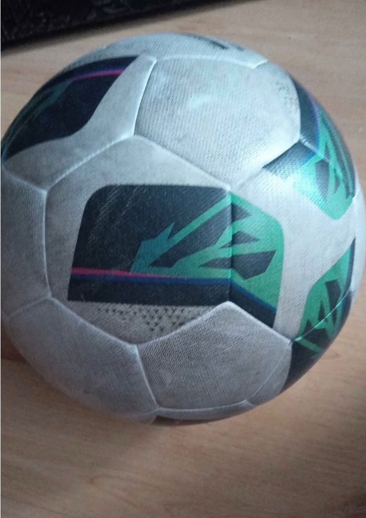 Futbalová lopta - 2