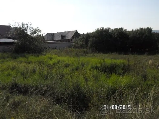 Predám pozemok - 2