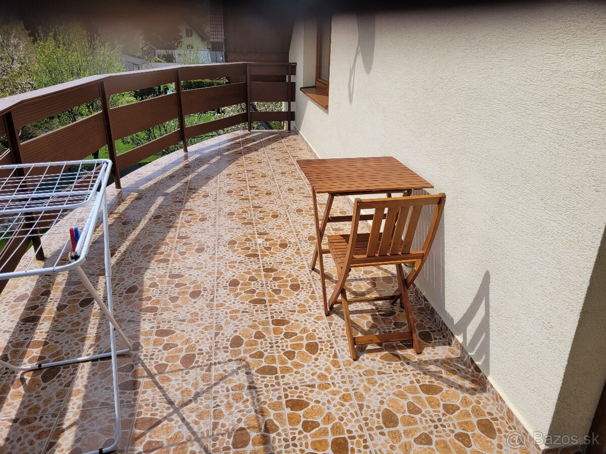 Byt v rodinnom dome. - 2