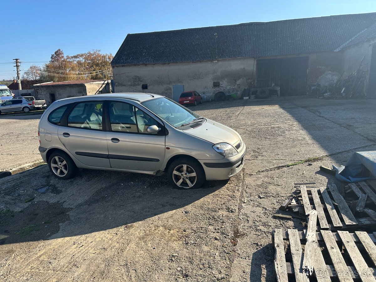 Renault scenic 1.6 79kw - 2