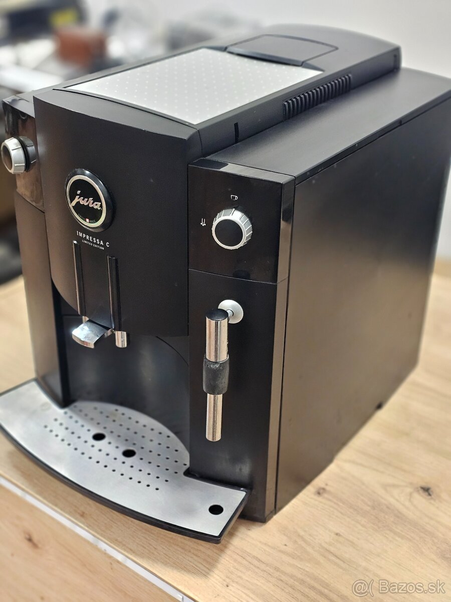 Jura IMPRESSA C automatický kávovar - 2