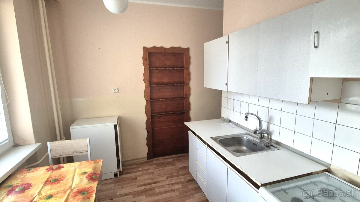 2-izbový bt v blízkom centre Bardejova - 2