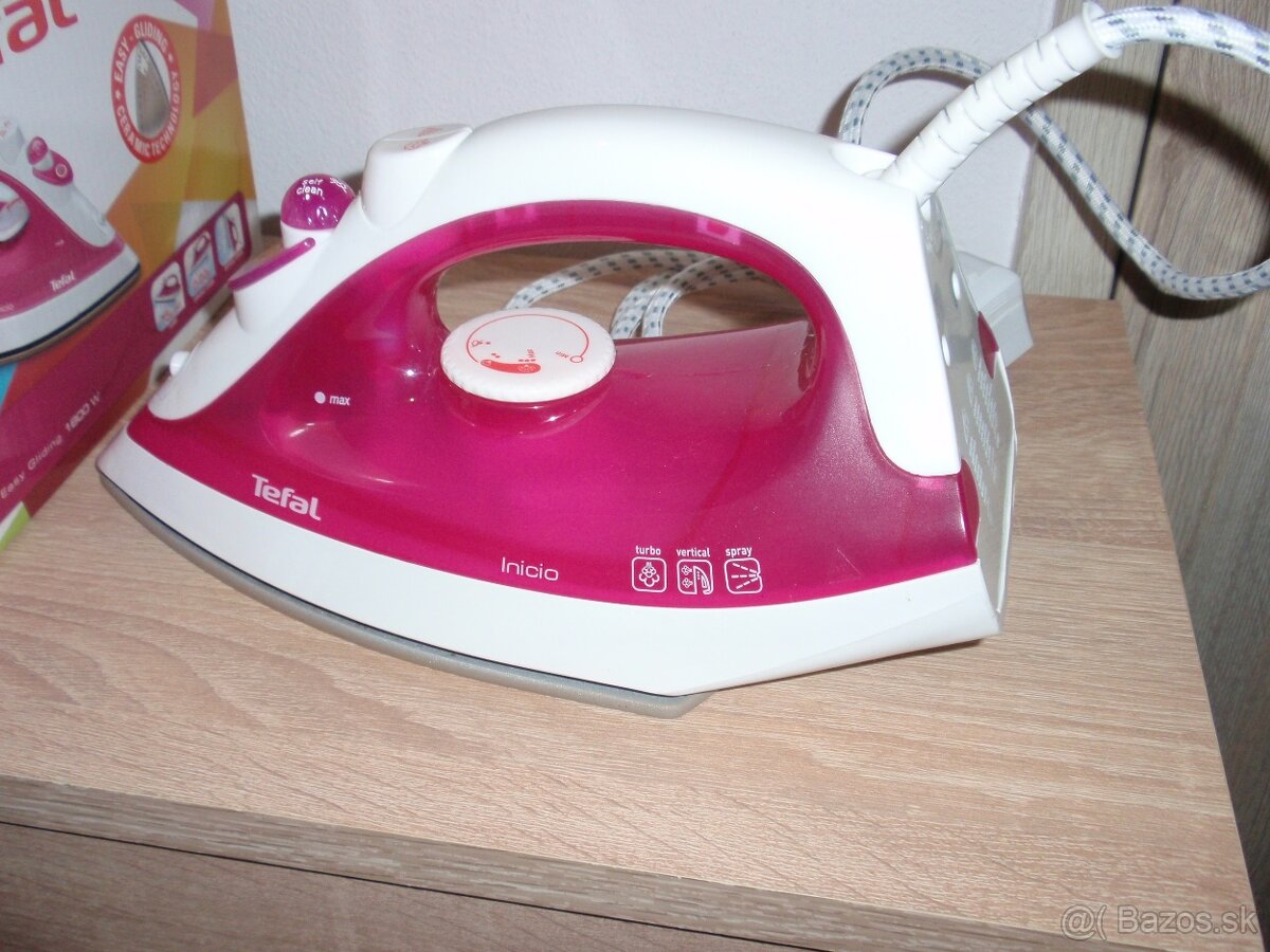 Tefal Inicio 1800W / ruzova - 2