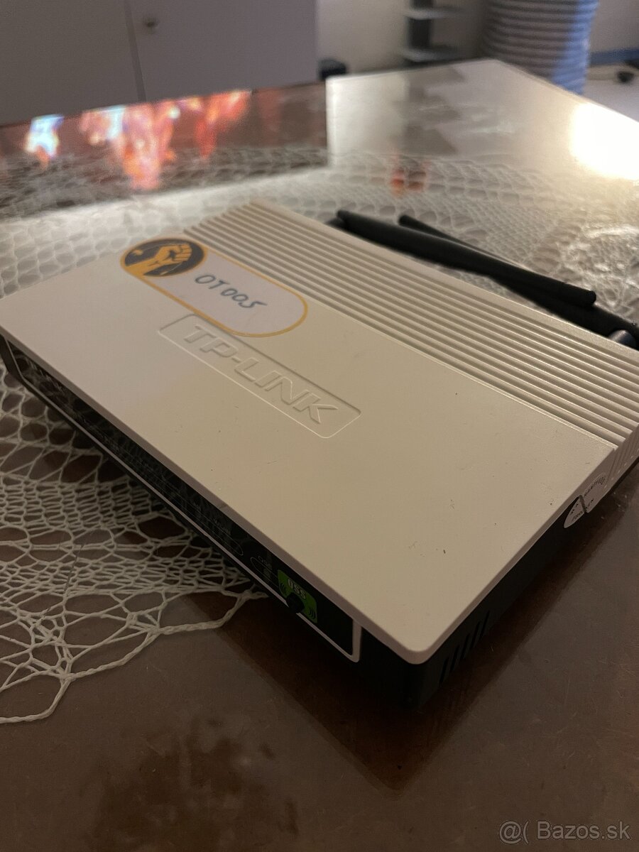 TP-LINK Router a Access point Model TL-WA901ND - 2