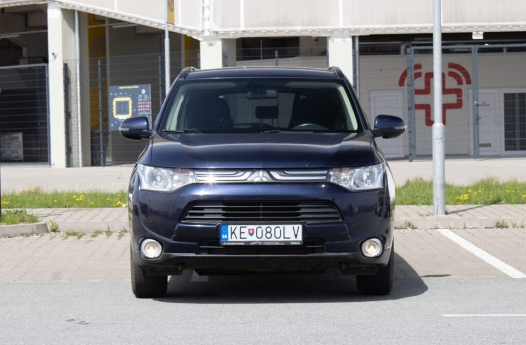 Mitsubishi Outlander z roku 2012 - 2