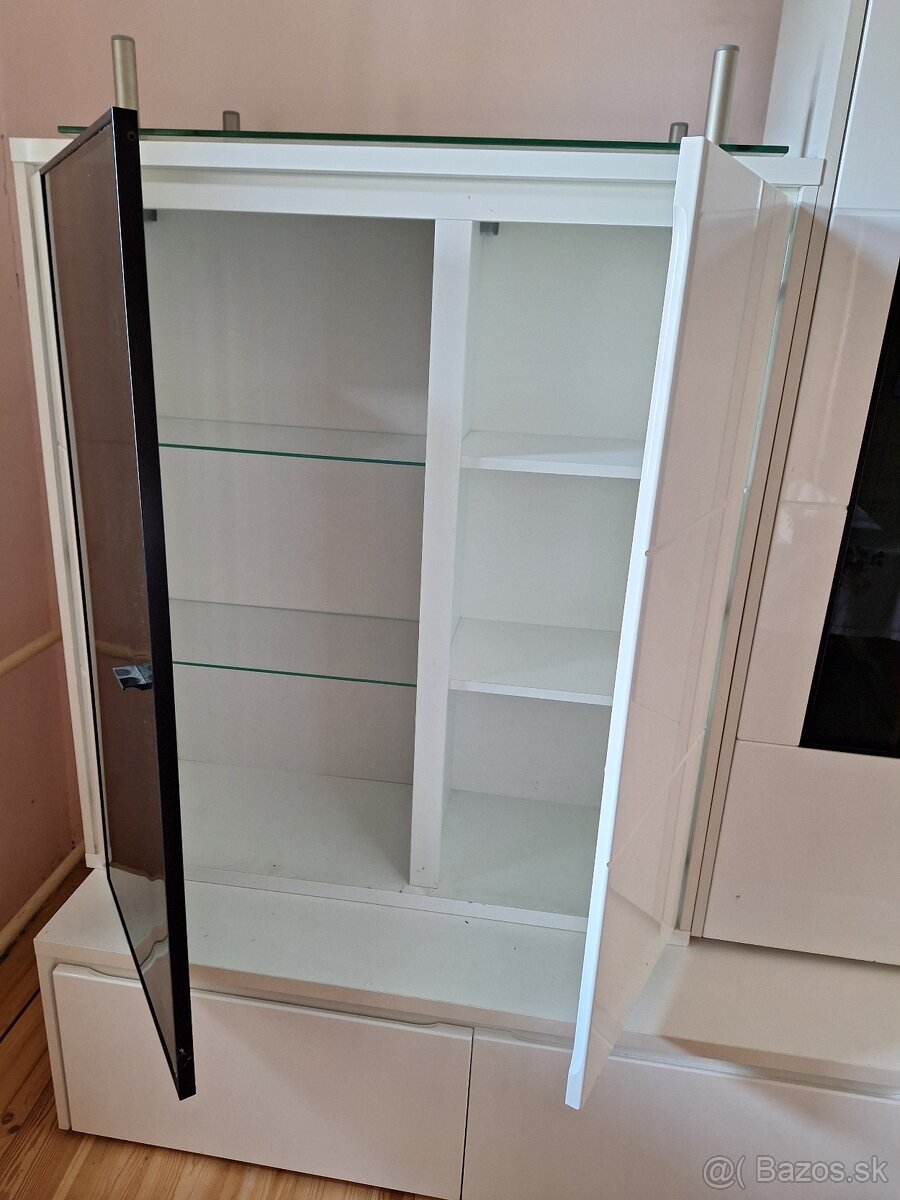 OBYVACIA STENA BIELA - 2