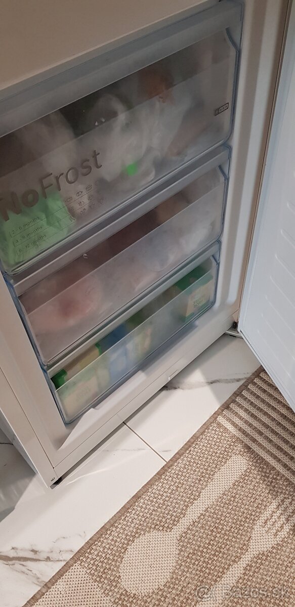 Kombinovaná chladnička z mraznickou - 2