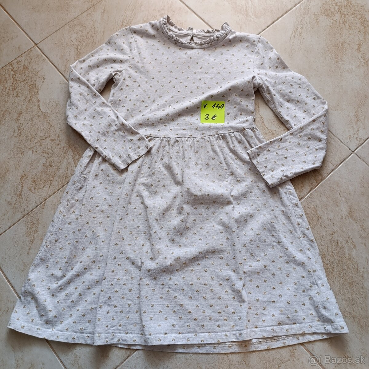 Saty s dlhým rukávom viac druhov - 2