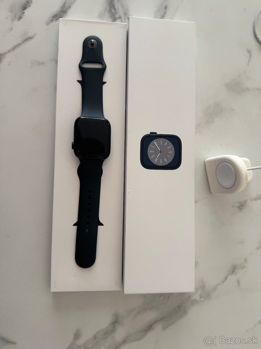 Apple Watch 8 45mm - 2