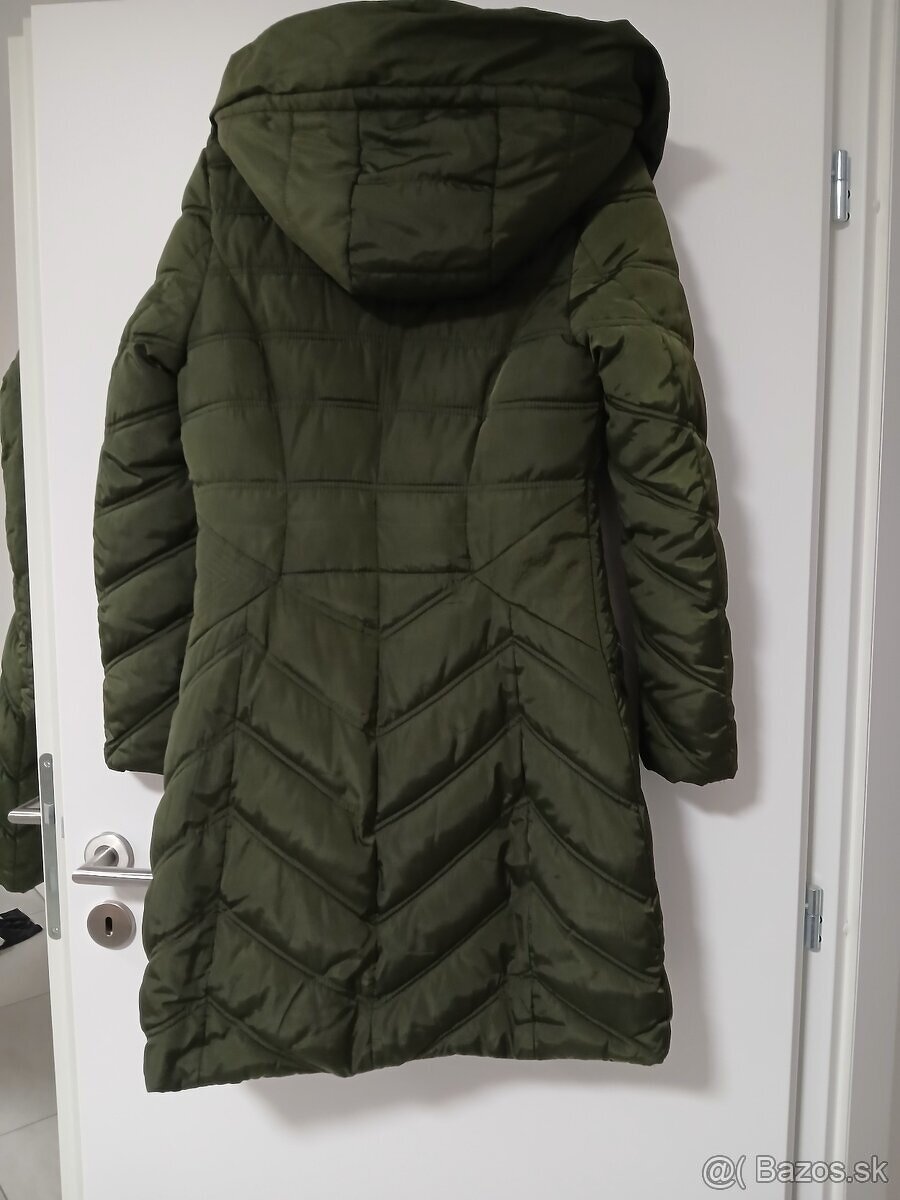 Zelená vetrovka - 2