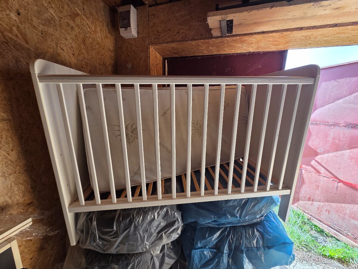 Detská postieľka + madrac - 2