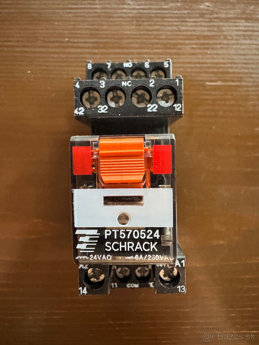 Výkonové minirelé PT 4P/6A,24VAC + päťica - 2