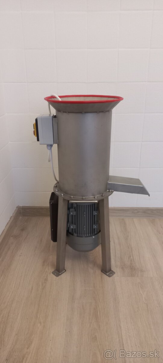 Predám drvič ovocia. - 2