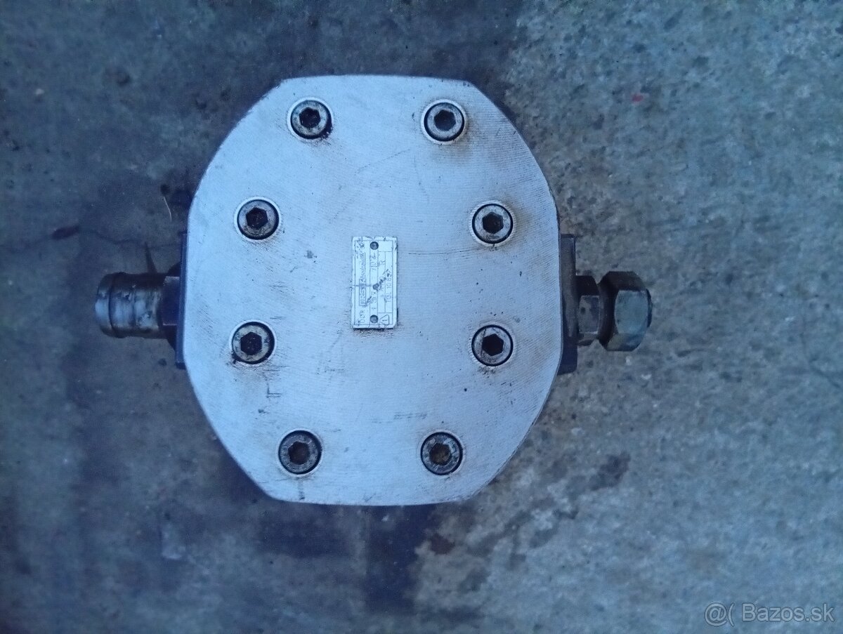 Predám toto hydraulické čerpadlo ### - 2