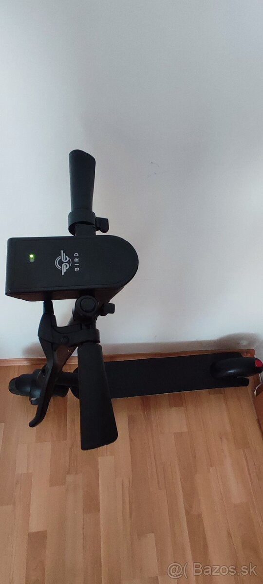 Bird One Elektrická Kolobežka - 2