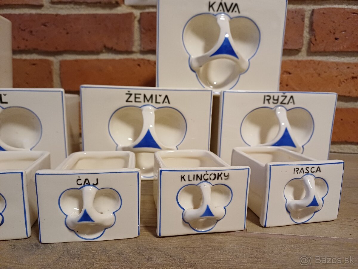 Nadherne korenicky Ditmar Urbach - 2