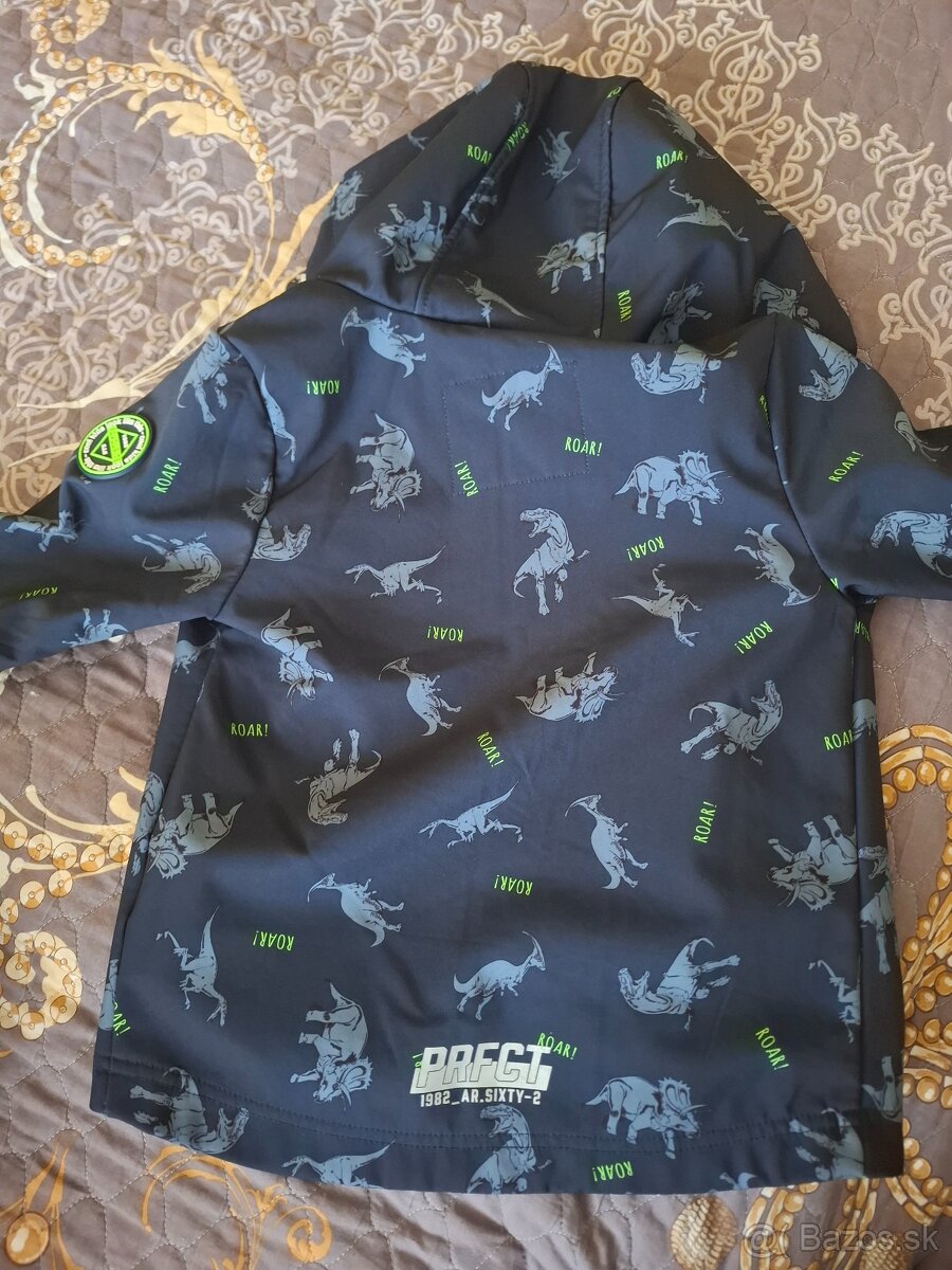 Prechodná softshelová bunda pre chlapcov 104 - 2