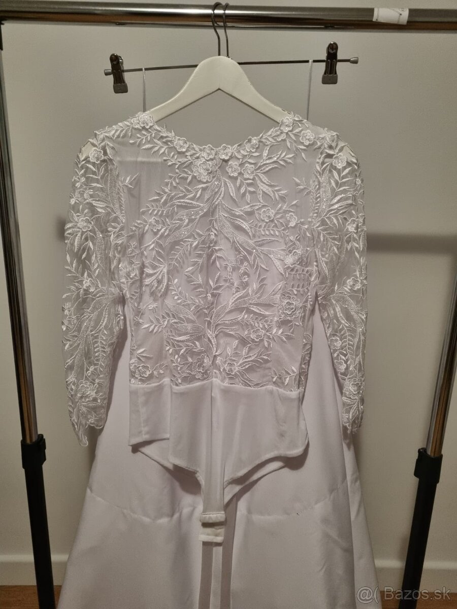 Svadobné šaty (čipkované body + saténová sukňa) - 2