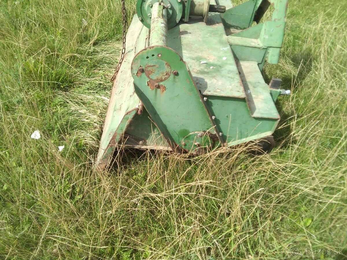 Predám rotavátor za menší traktor. - 2