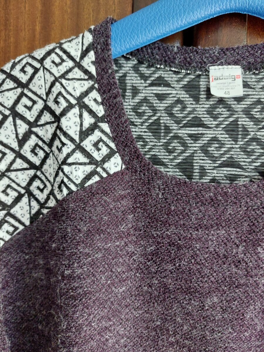 Fialový pulóver - 2