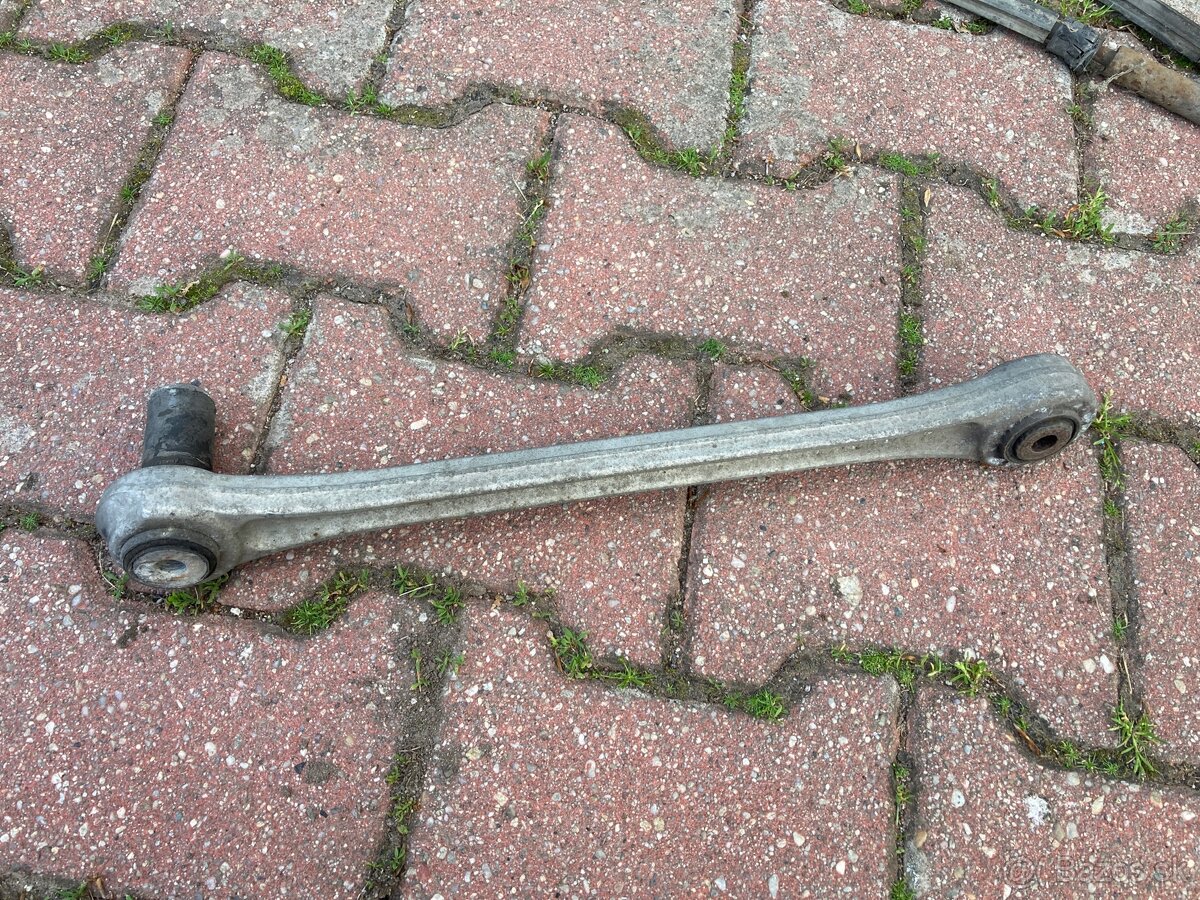 Audi A6 Allroad C5 kryt, nárazník, rameno, ručná brzda - 2