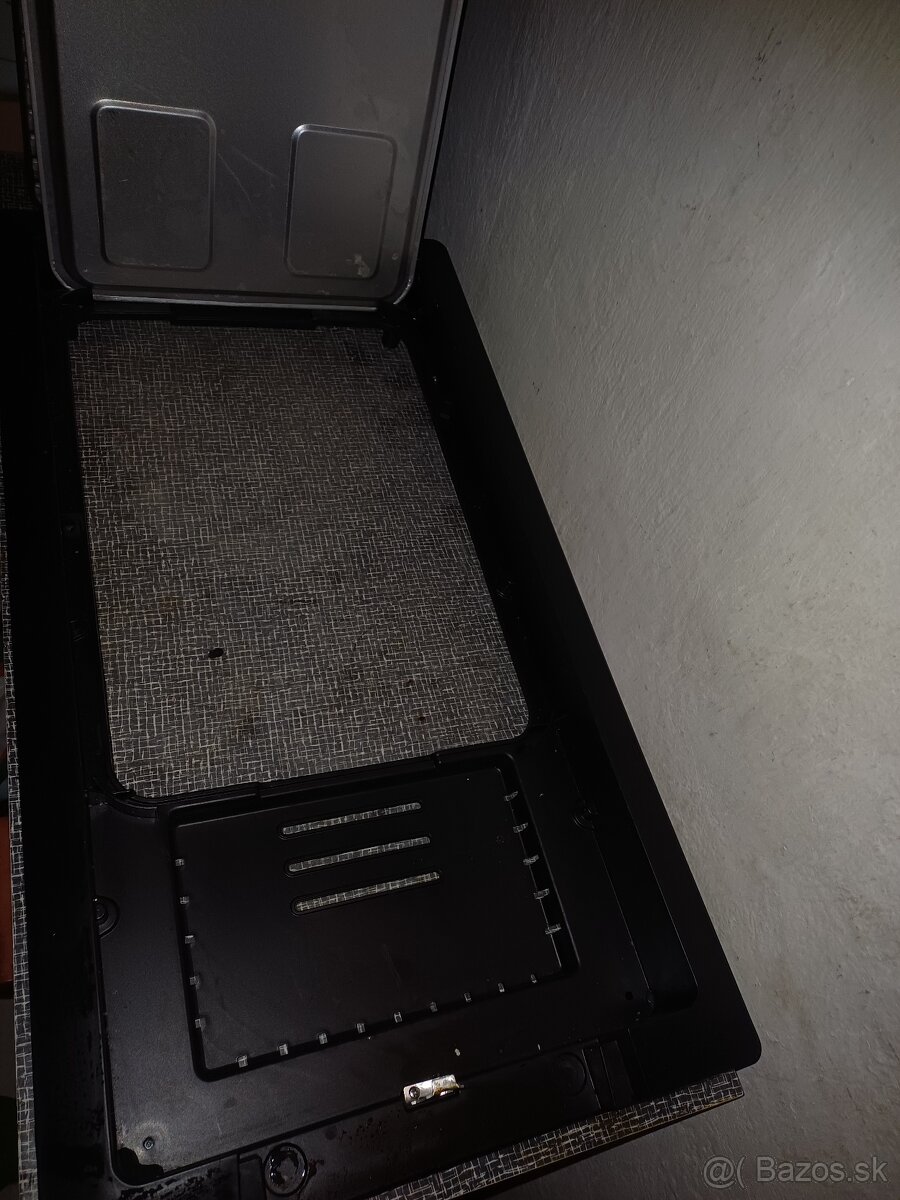 Predám elektricky gril delimano - 2