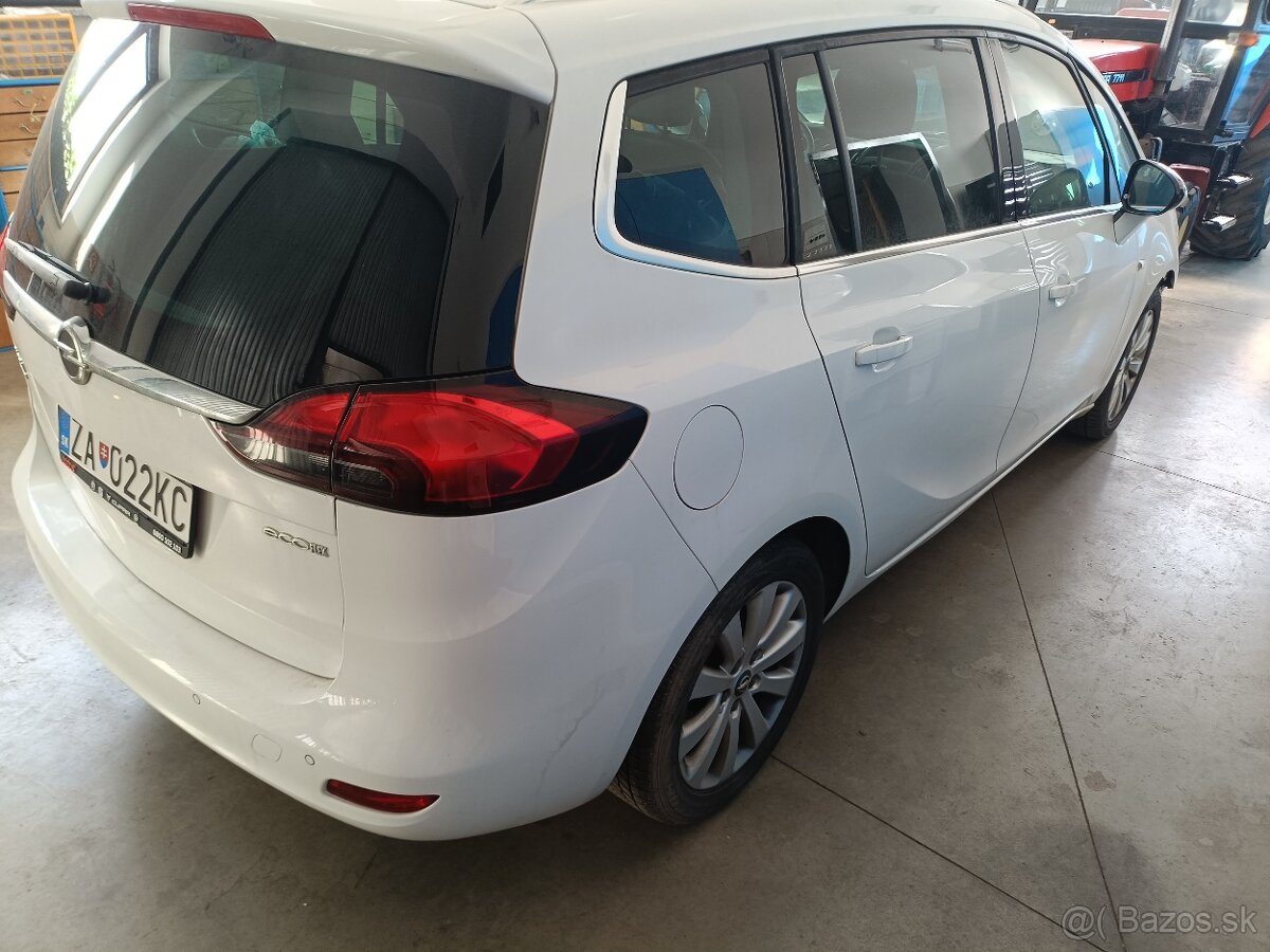 Predám Opel Zafira Tourer - 2