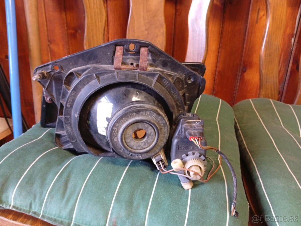 Ford Fiesta MK3 PP svetlo - 2