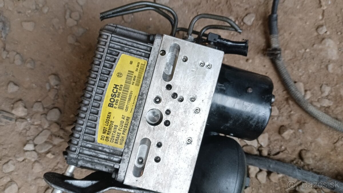 Predam diely mercedes w211 320cdi - 2