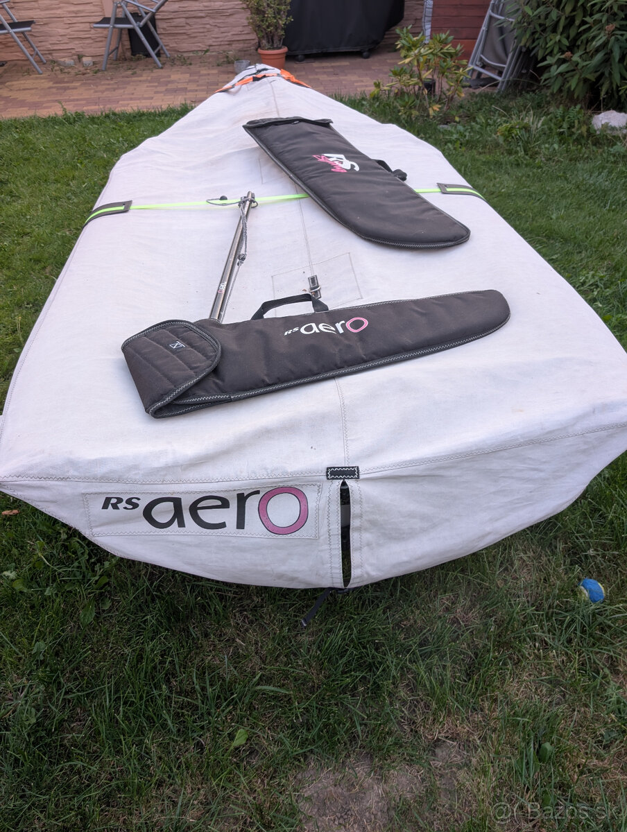 RS AERO 9 plachetnica - 2