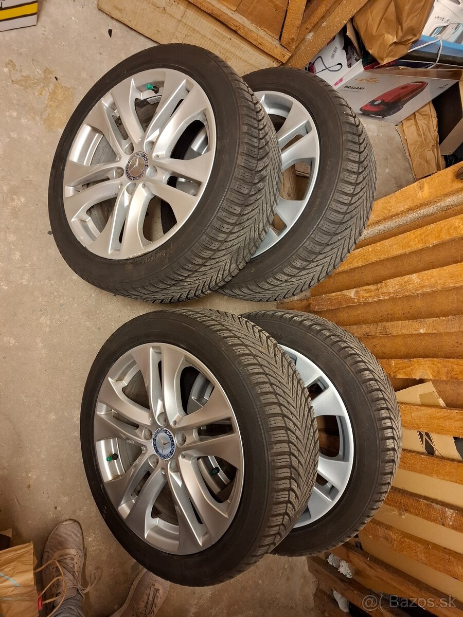 Celoročna sada pneu 225/45/17 - 2