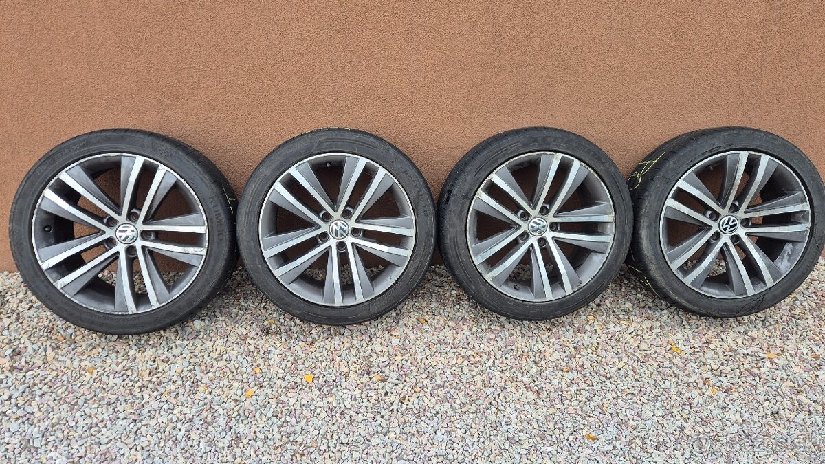 Predam kolesa Volkswagen 5x112 r18 +letne pneumatiky - 2