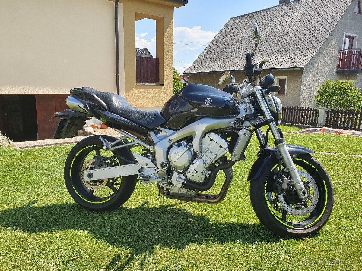 Yamaha fz6 - 2